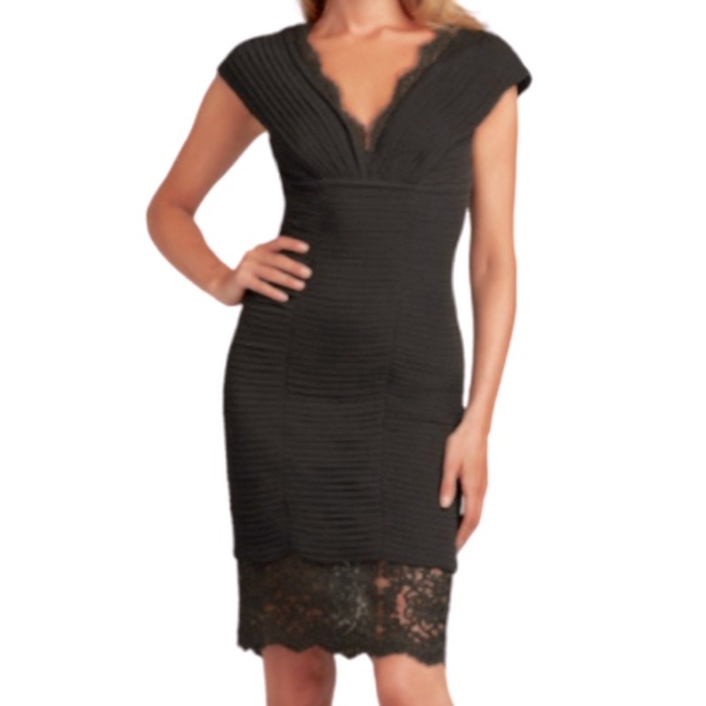 NWT Tadashi Shoji Richter Black Pleated Chiffon and Lace Dress - Sz 16